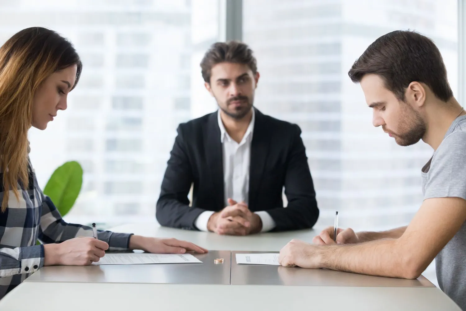 How EH Mediation Guides Couples Toward Fair and Balanced Outcomes Andover