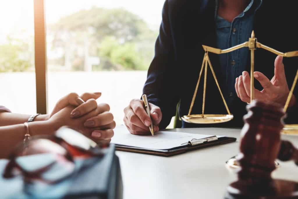 Court Applications vs. Mediation: A Less Stressful Path with EH Mediation Andover